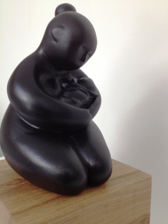 Sculpture mère enfant abstraite - Gamme maternité - Déco Statue