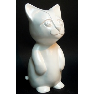 Statuette de petit chat blanc de Face 